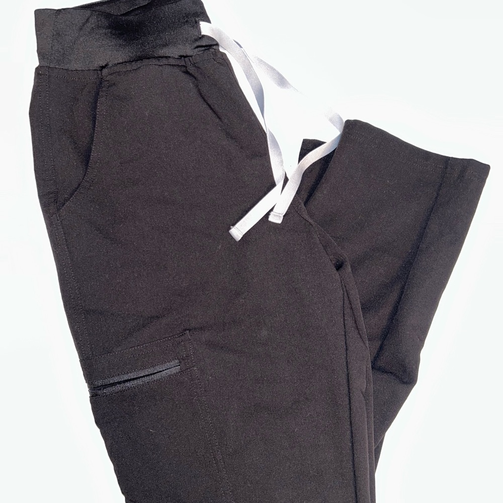 FIGS Black High Waisted Yola Skinny Scrub Pants, Size Small Petite